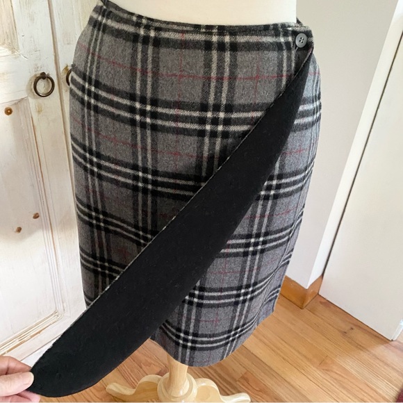 Wool Plaid Wrap Skirt Carole Little 2P Petite - Picture 4 of 13